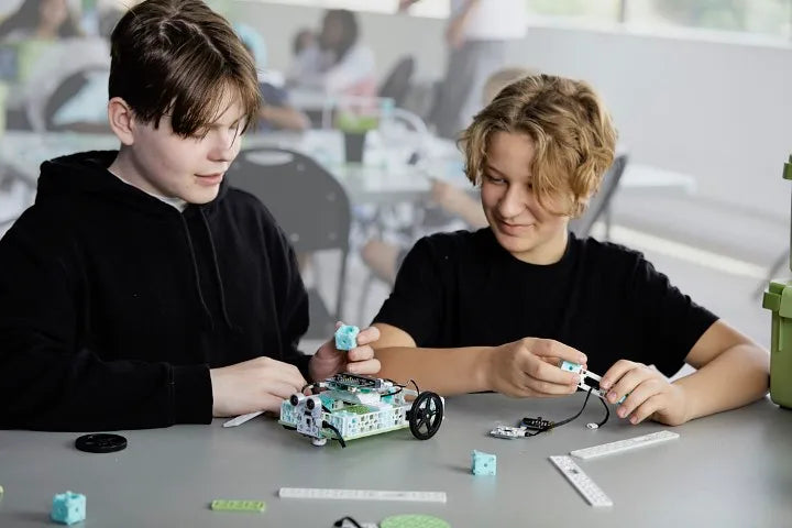Kid-Smart-Vehicle
