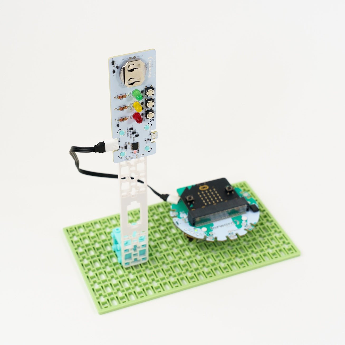 Smart Soldering Kit: Traffic Light - Forward Education